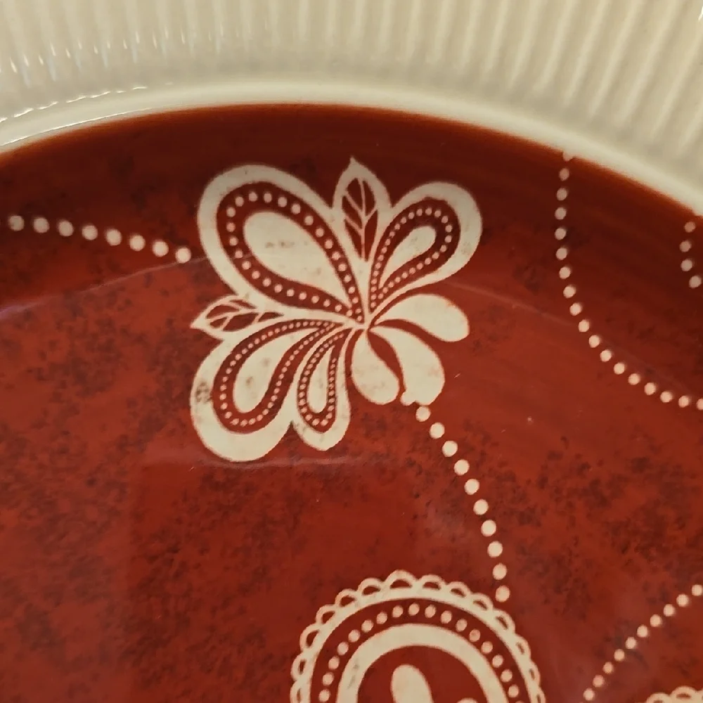 Pair of Pier 1 Maribeth Floral Red and Cream Dinner Plates